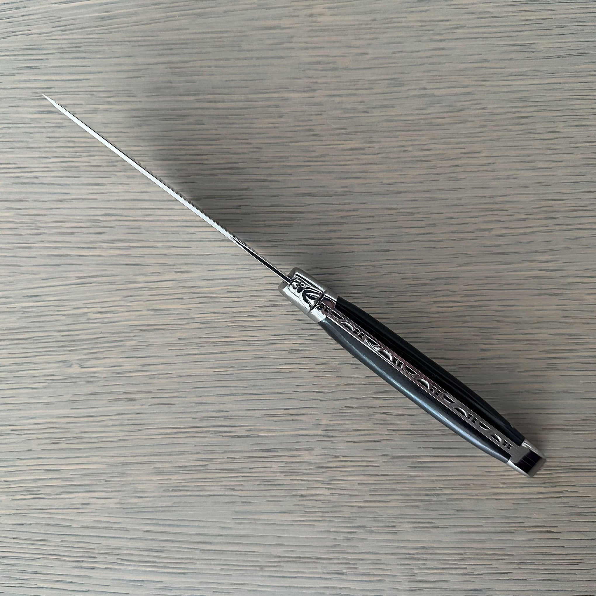Laguiole en Aubrac Handcrafted Pizza Knife with Ebony Handle