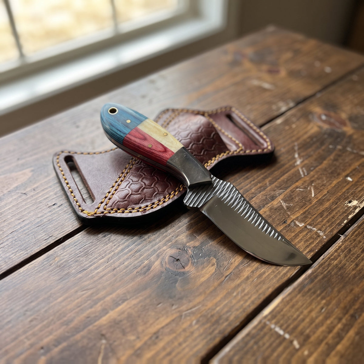 Titan "Heritage Grain" Skinner | High Carbon RASP Steel Blade, Color-Block Wood Handle TIK-012