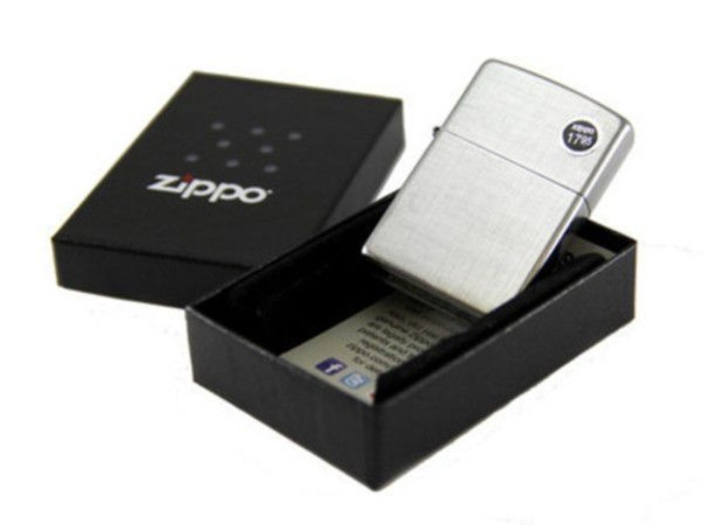 Zippo Linen Weave, Brushed Chrome Lighter #28181