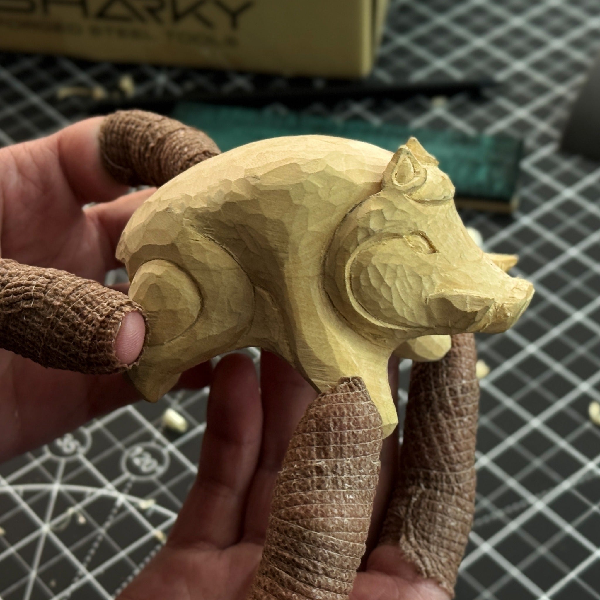 Boar Carving Kit - Complete Starter Whittling Kit for Beginners, Adults, Teens, and Kids