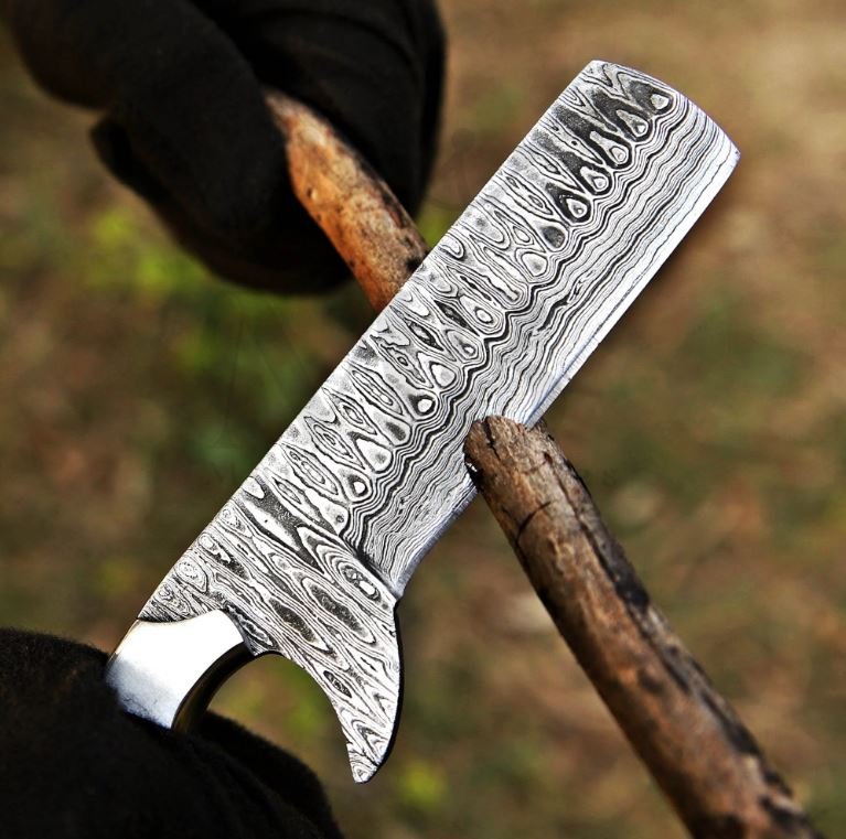 Damascus Bull Cutter Knife with VG10 steel, cowboy ranch style, featuring pakkawood handle by MALIKA KNIVES.