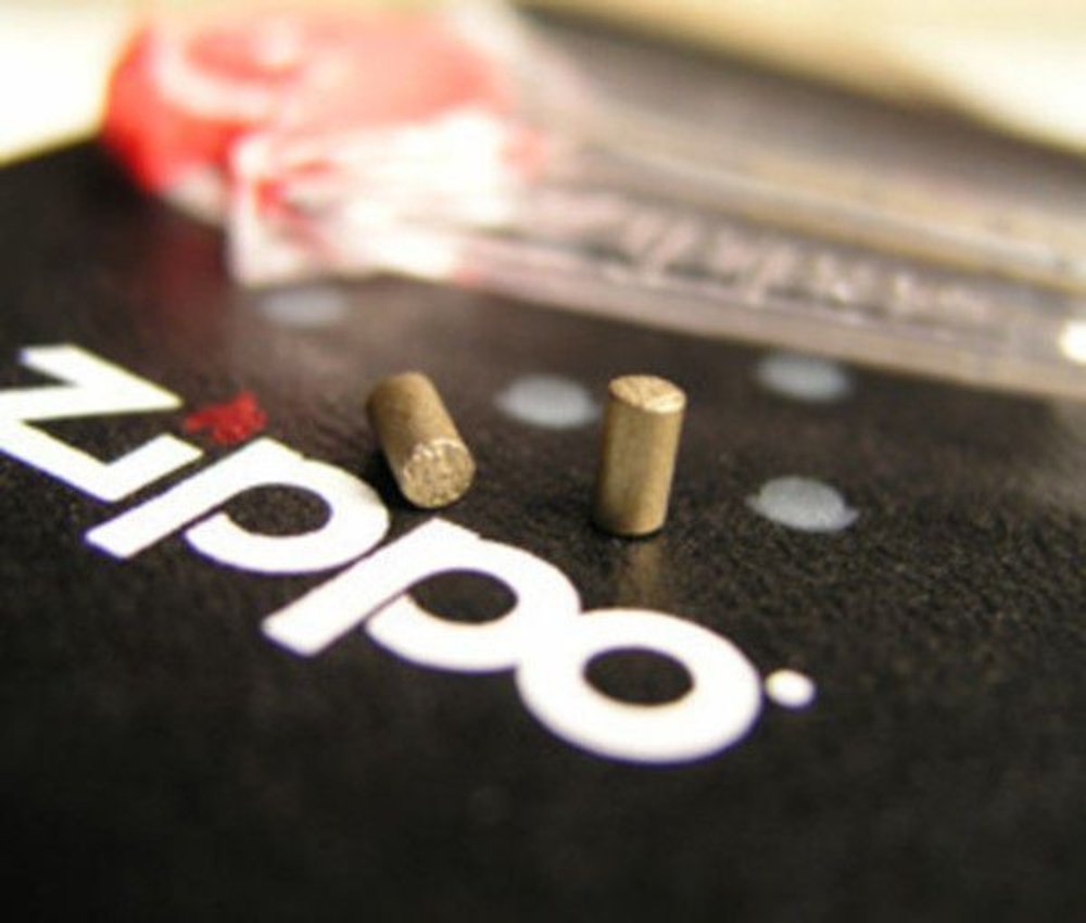 Zippo Lighter Fuel + Flints Kit Gift Box Lighter, For Regular Windproof #50R