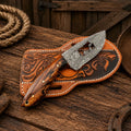 Cowboy Cattle Field Knife – Damascus Steel Blade Resin Handle
