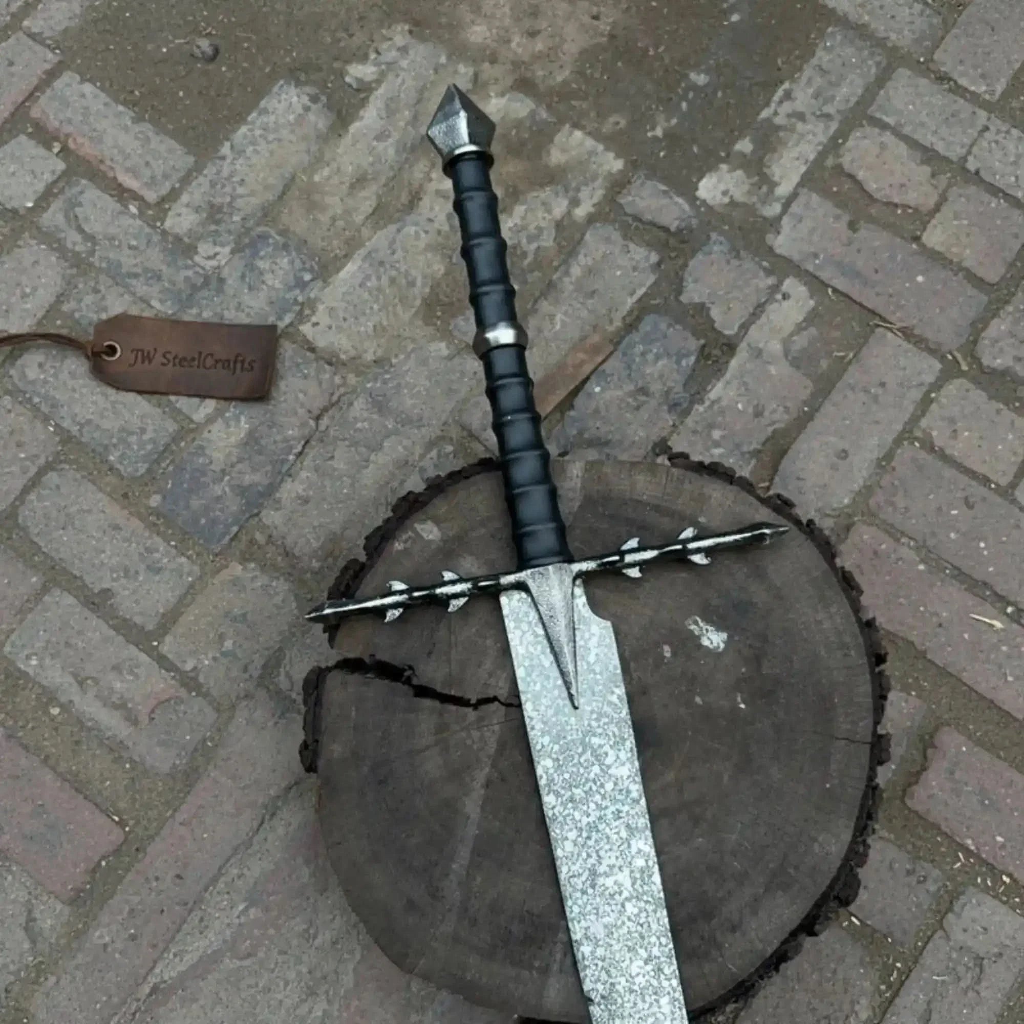 Thornguard Handmade Dark Fantasy Greatsword | Thorn Spike Carbon Steel
