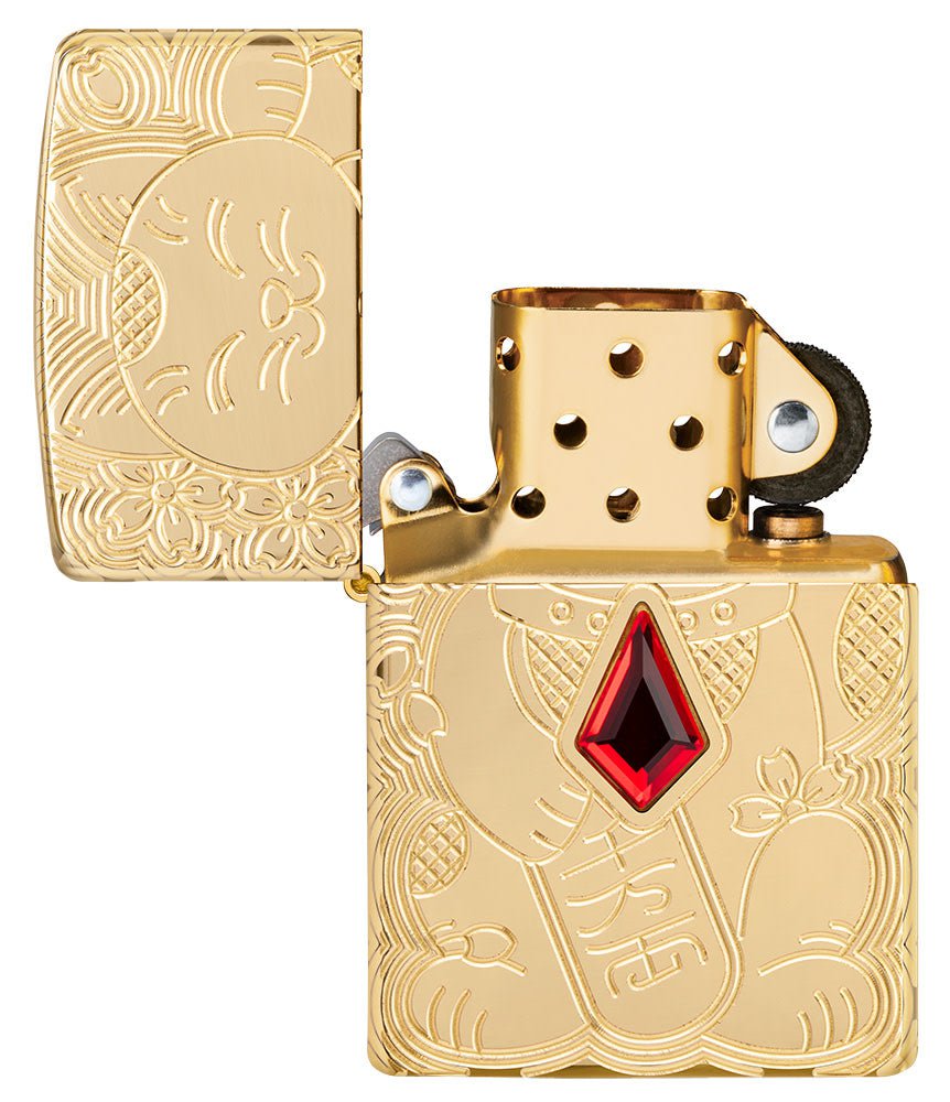 Zippo Armor Lucky Cat Deep Carve Emblem, High Polish Brass Lighter #49802
