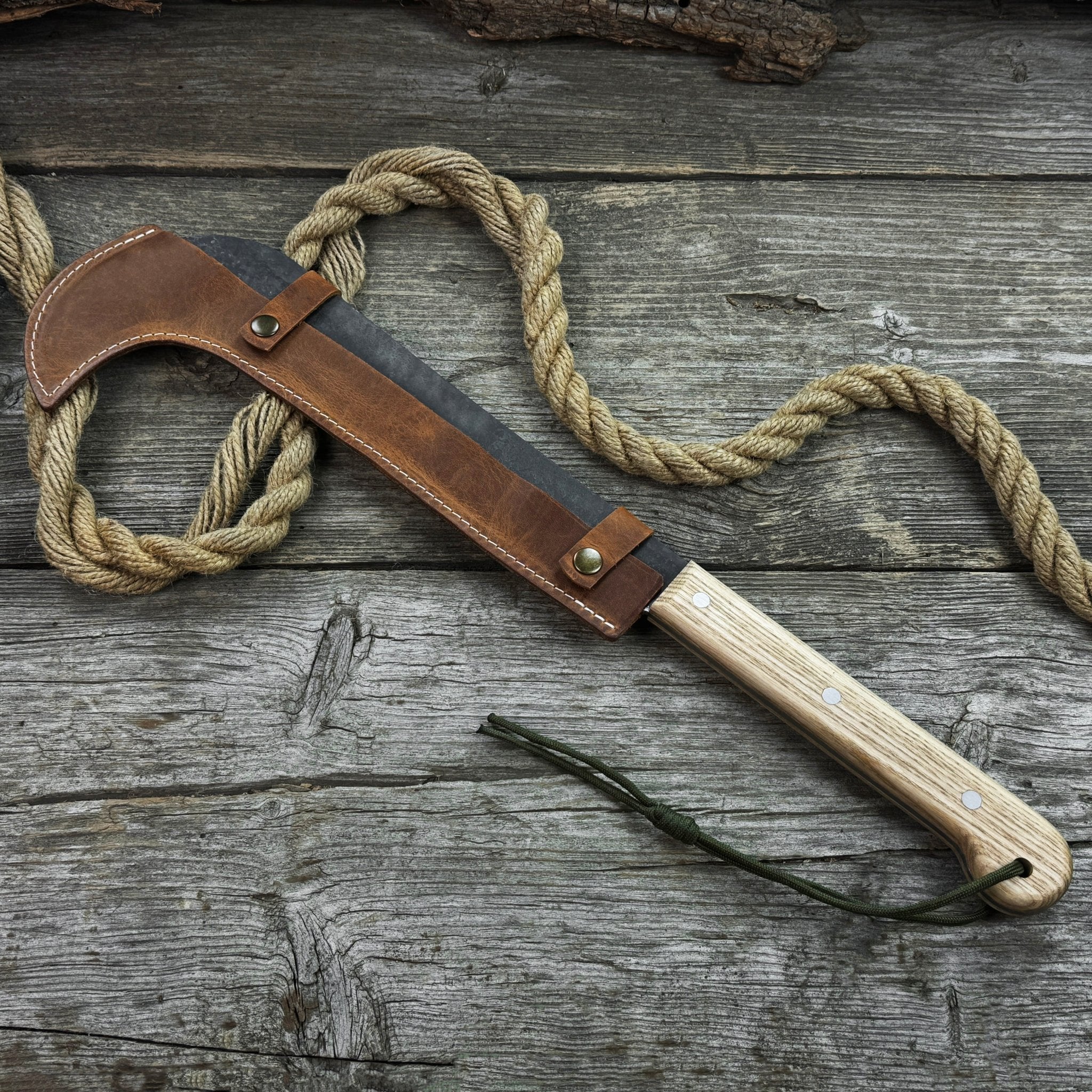 Hand-Forged Bushcraft Knife, 27 cm (10.6 inches)