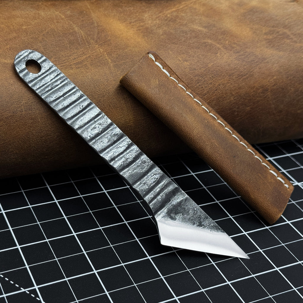 Hand-Forged Kiridashi Knife - Razor-Sharp Carbon Steel Blade with Leather Sheath