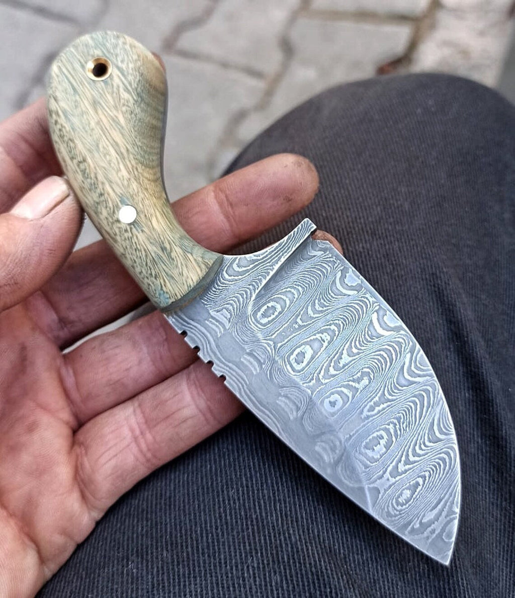 Custom Handmade Damascus Steel Hunting Knife - Rosewood Handle (5.5"), Includes Leather Sheath