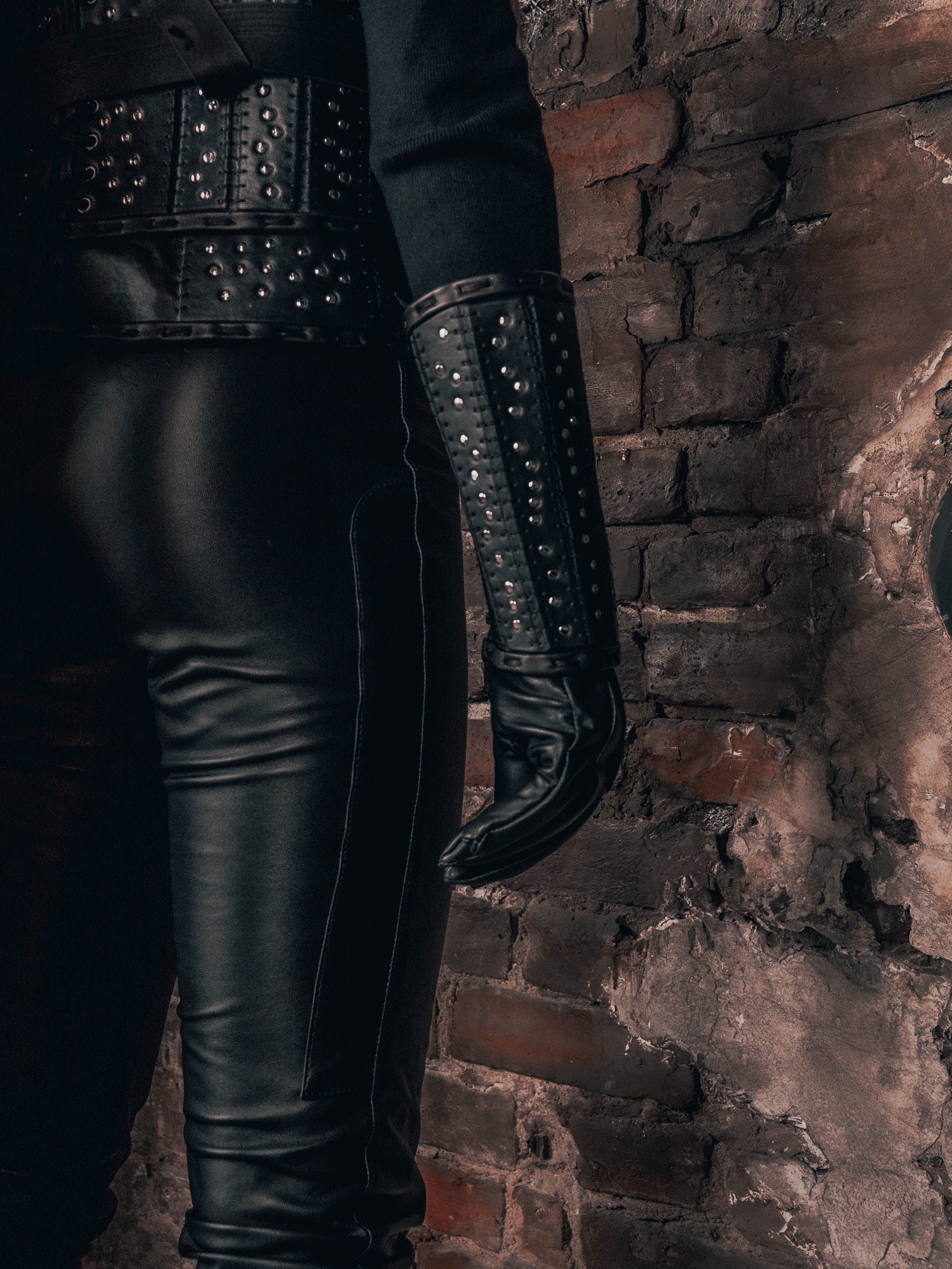 Witcher bracers