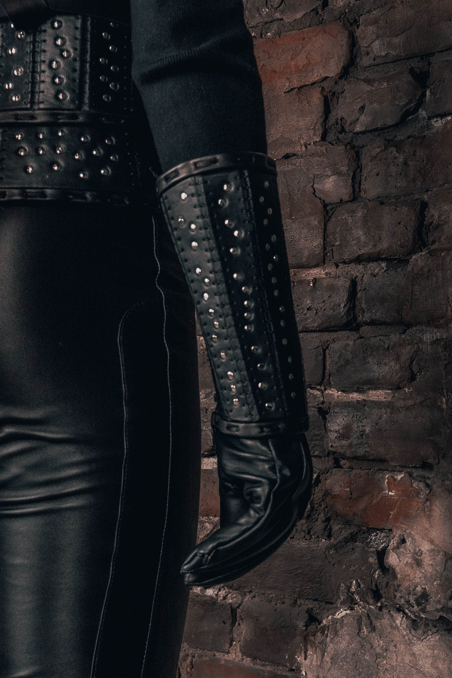 Witcher bracers