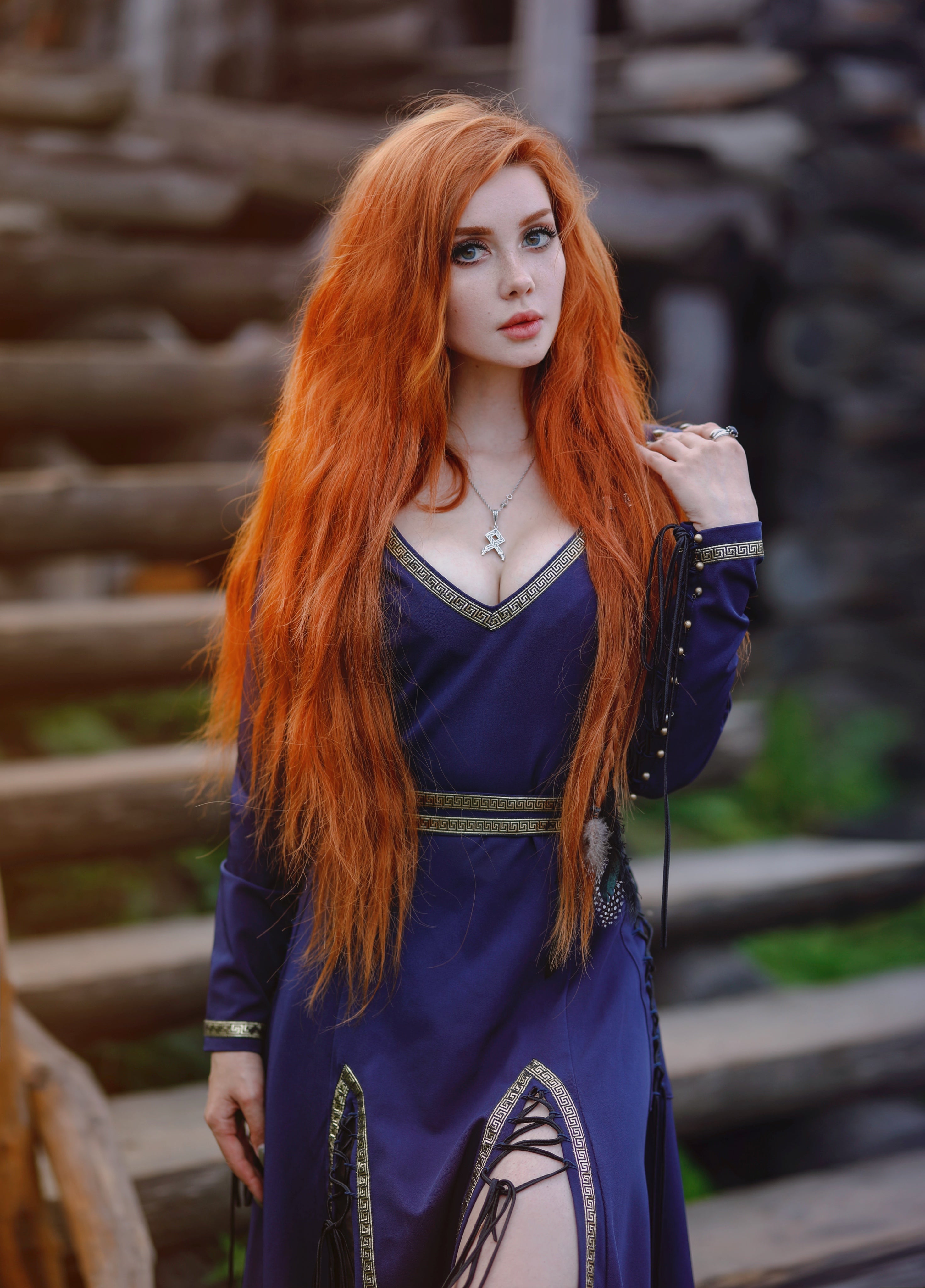 Elegant Lace-Up Violet Dress