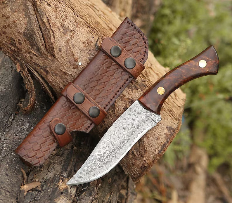Custom Handmade Damascus Hunting Knive