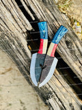 Custom handmade D2 steel guthook skinning knife by Knives Gear Garage with Texas flag handle and leather sheath, patriotic gift edition.