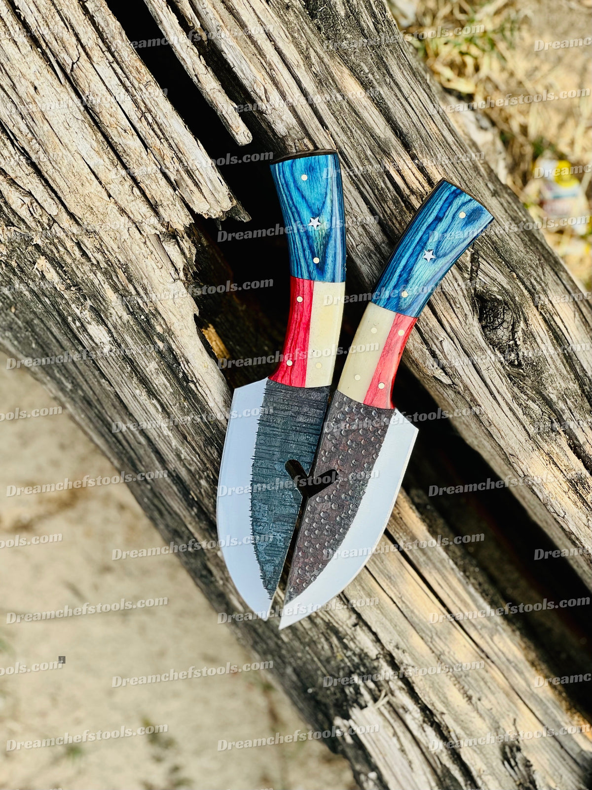 Custom handmade D2 steel guthook skinning knife by Knives Gear Garage with Texas flag handle and leather sheath, patriotic gift edition.