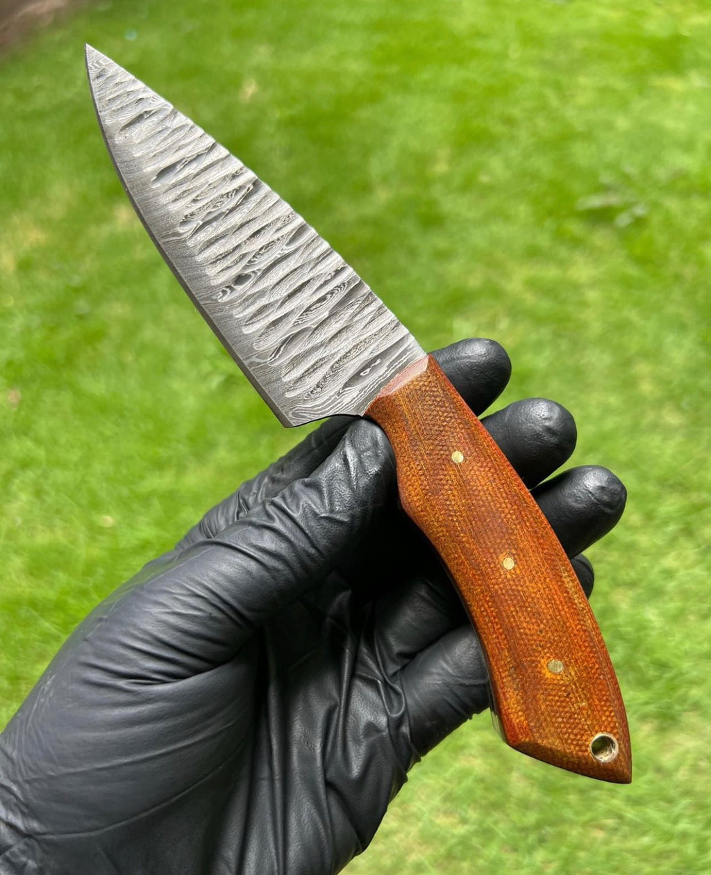 Handmade Damascus Steel Hunting Knife