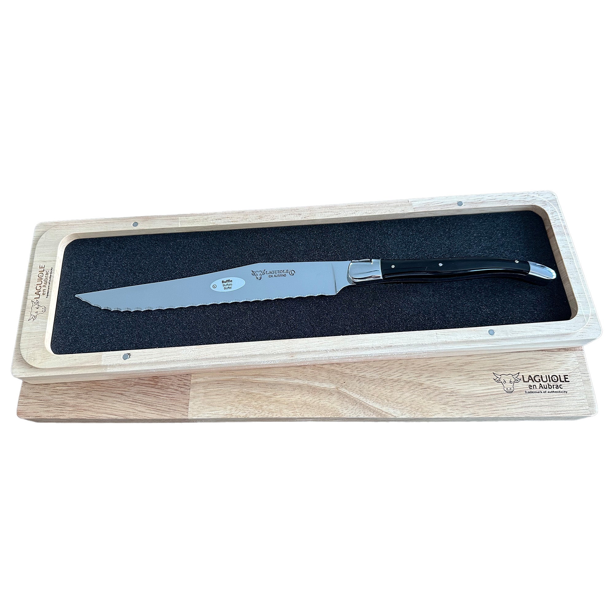 Laguiole en Aubrac Stainless Steel Bread Serrated Knife With Buffalo Handle, 7-in