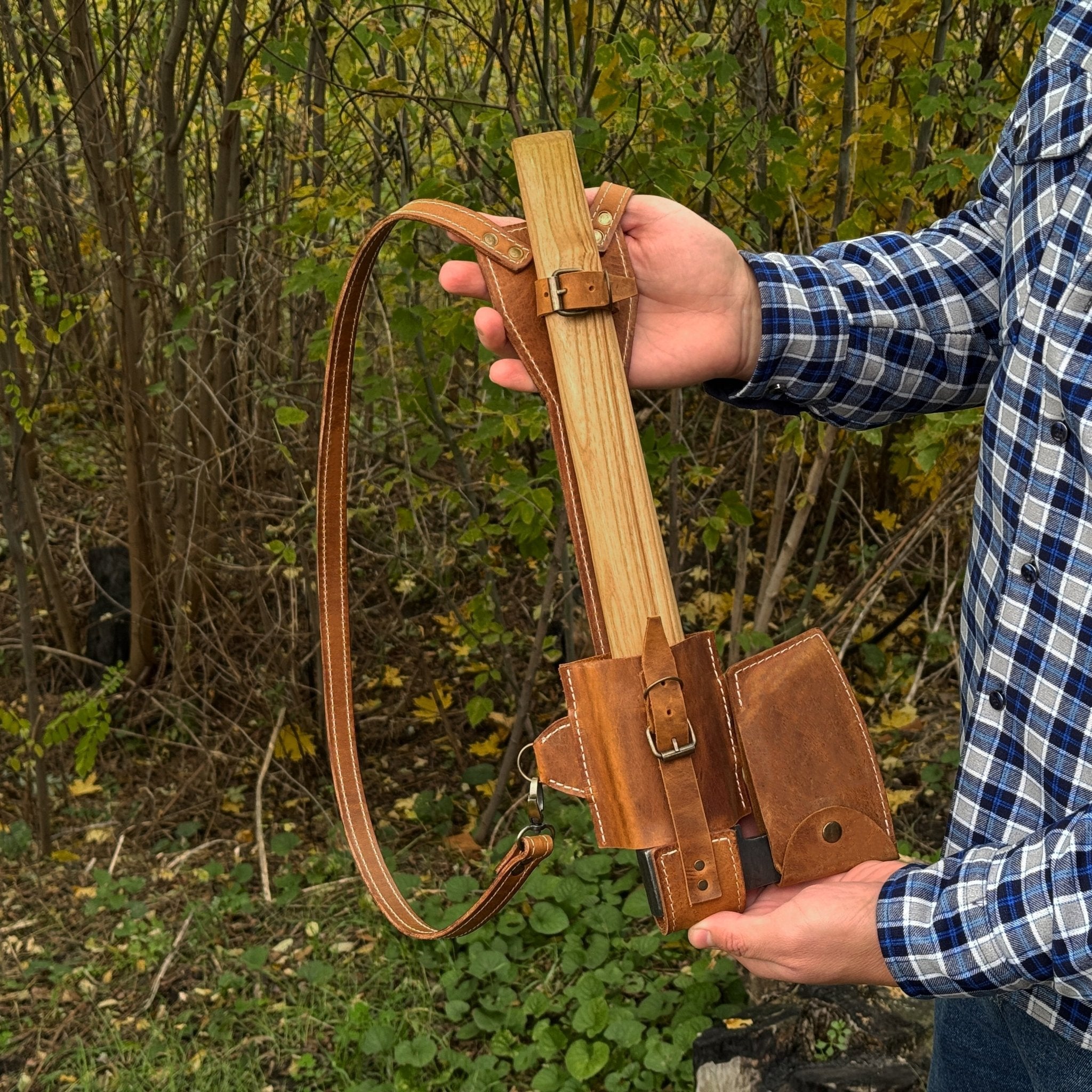 Leather Axe Case with Adjustable Shoulder Straps