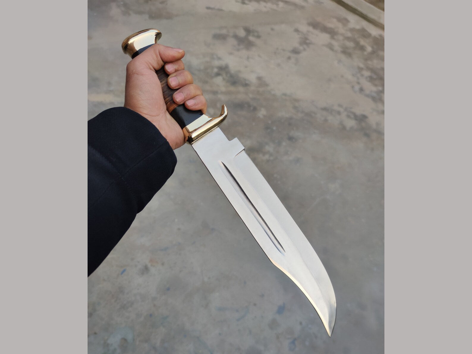 Handmade J2 Steel Crocodile Dundee Bowie Knife – 16” Survival Blade with Buffalo Horn & Leather Handle + Brass Guard & Sheath
