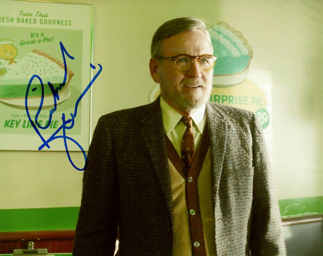 Richard Jenkins Signed 8x10 Photo