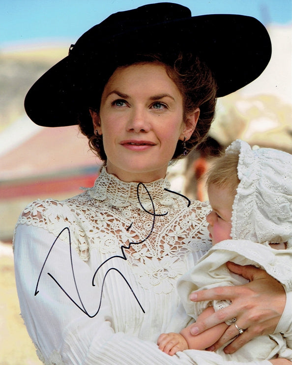 Ruth Wilson Signed 8x10 Photo