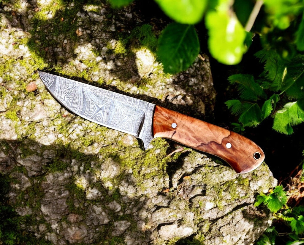 Handmade Damascus Steel Skinning Knife with Olive Wood Handle