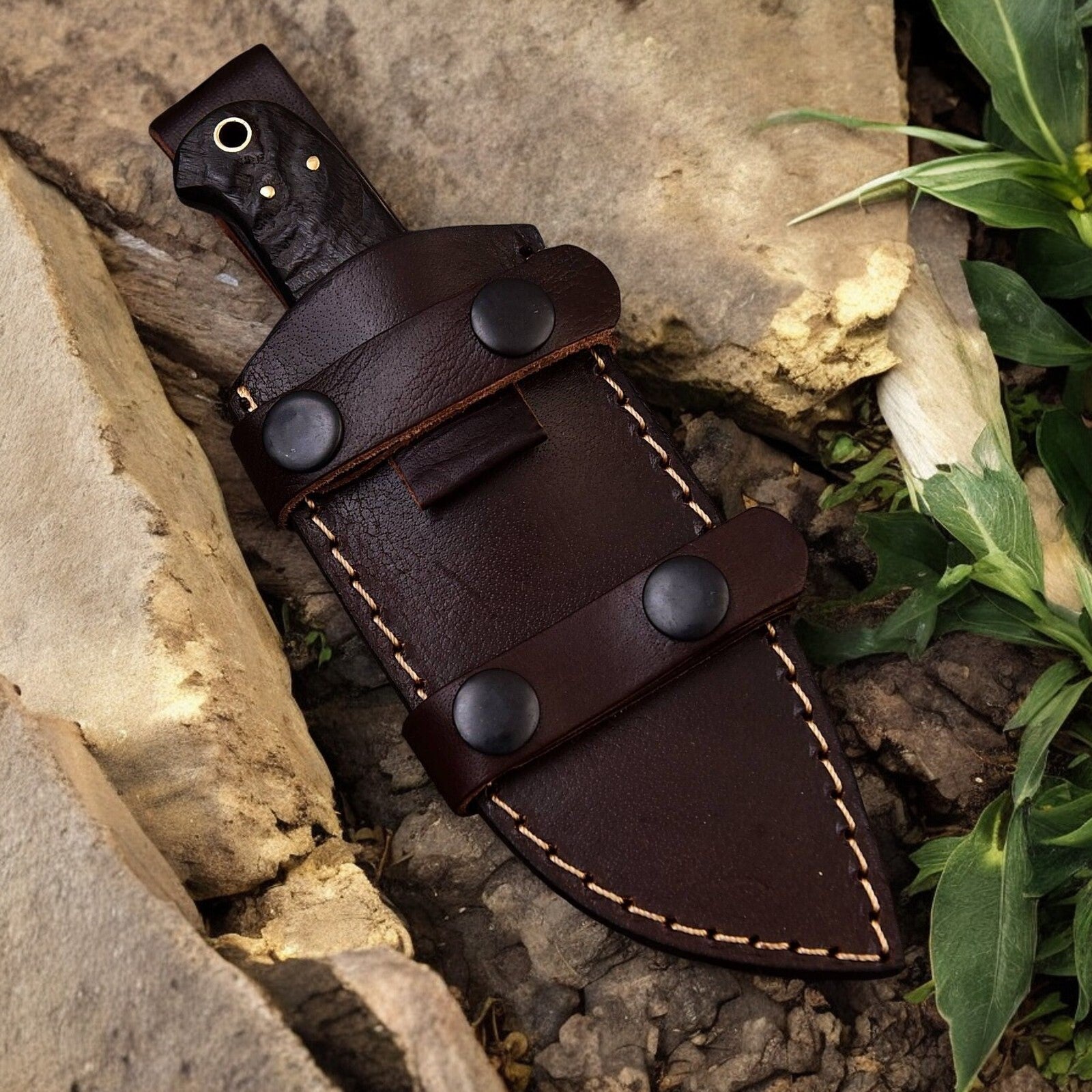 Premium Handmade Hunting Knife with Sheep Horn Handle
