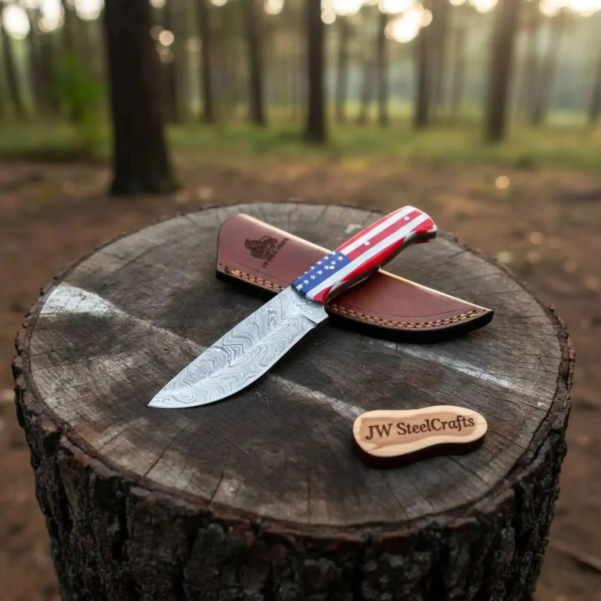 Damascus Steel USA Flag Outdoor Knife Wave Pattern Blade, American Flag Resin Handle
